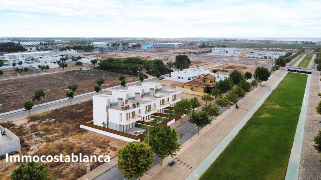 Villa in Pilar de la Horadada, 124 m², 550,000 €, photo 2, listing 34410016