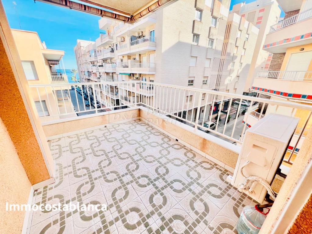 Apartment in Torrevieja, 106 m², 187,000 €, photo 1, listing 25987456