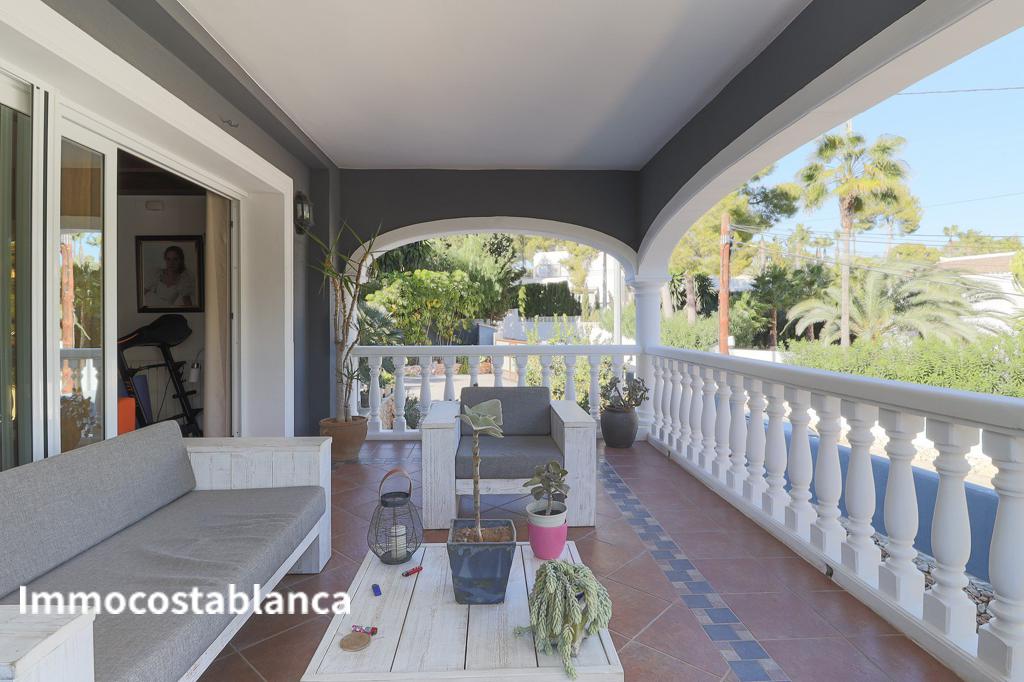 Detached house in Moraira, 310 m², 850,000 €, photo 7, listing 12818656
