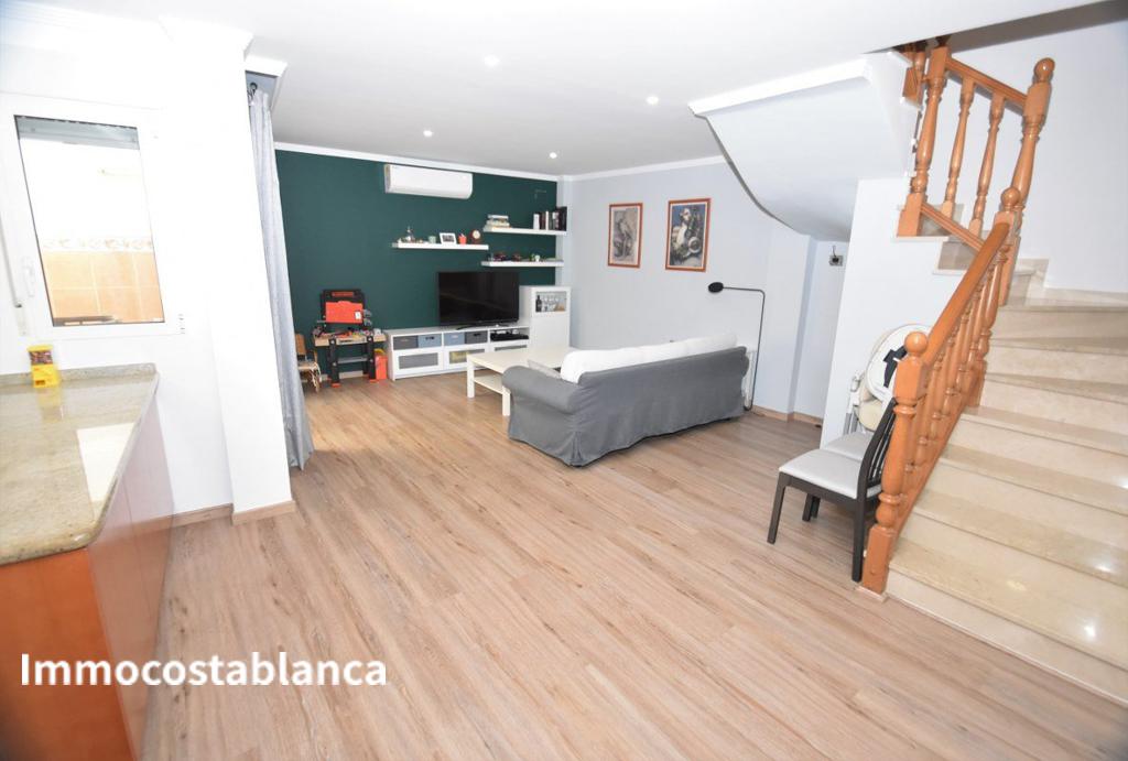 Terraced house in Alicante, 145 m², 185,000 €, photo 8, listing 14141616