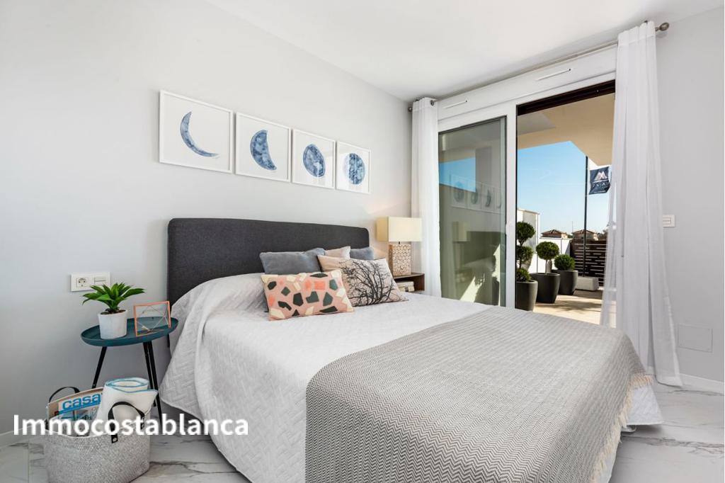 4 room apartment in Torre de la Horadada, 225 m², 296,000 €, photo 8, listing 43090248