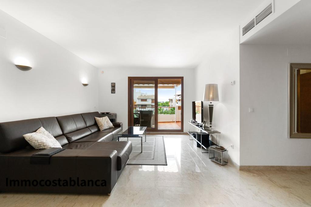 Apartment in Punta Prima, 240,000 €, photo 3, listing 4337528