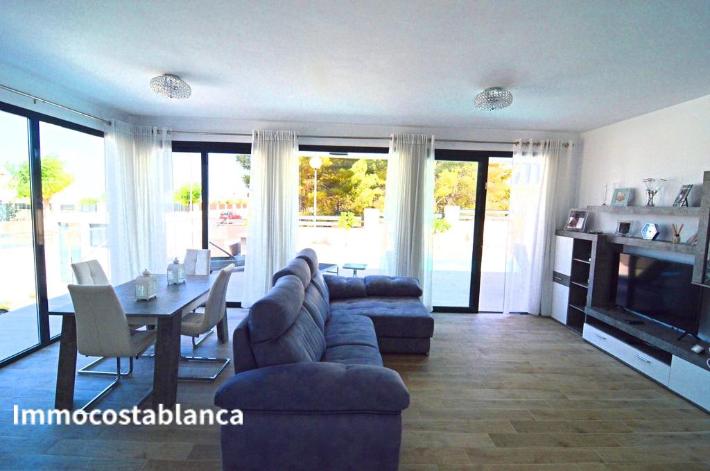 4 room villa in Alicante, 125 m², 385,000 €, photo 3, listing 16090248