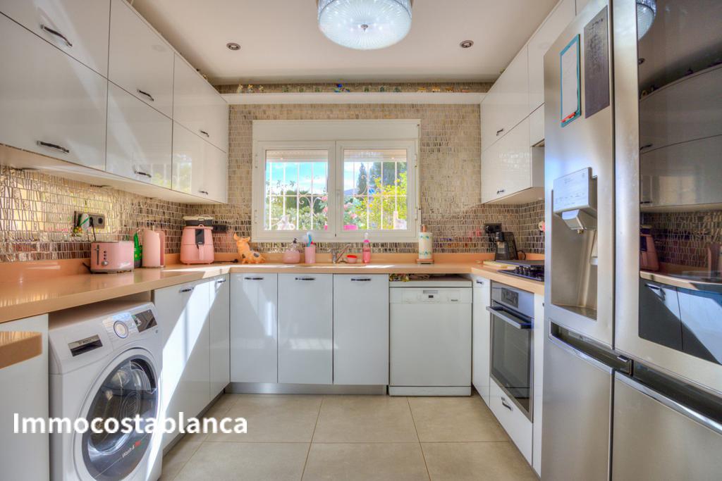 Detached house in Benissa, 260 m², 885,000 €, photo 7, listing 4905216