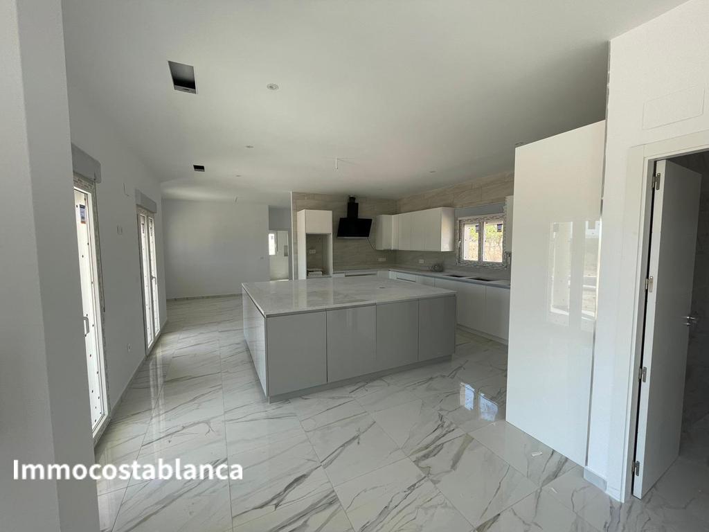 Villa in El Pinós, 270 m², 611,000 €, photo 4, listing 32767536
