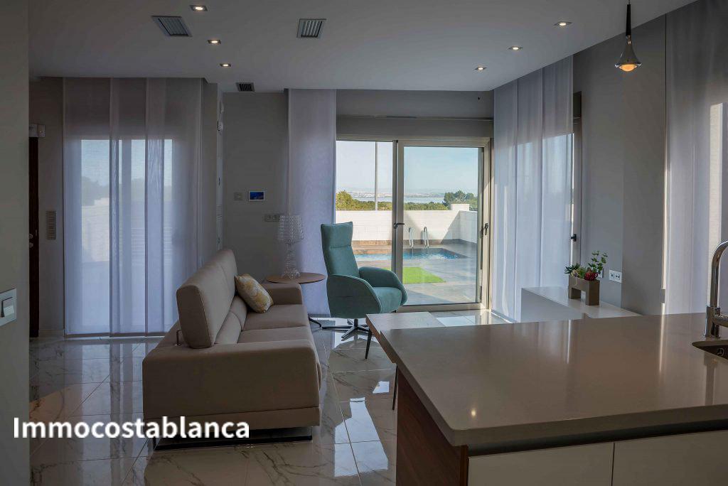 4 room villa in Alicante, 84 m², 330,000 €, photo 2, listing 9844016