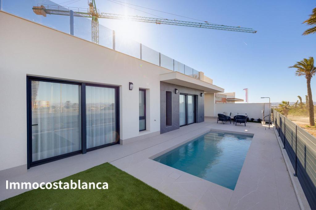 Villa in Torrevieja, 141 m², 595,000 €, photo 4, listing 17967536
