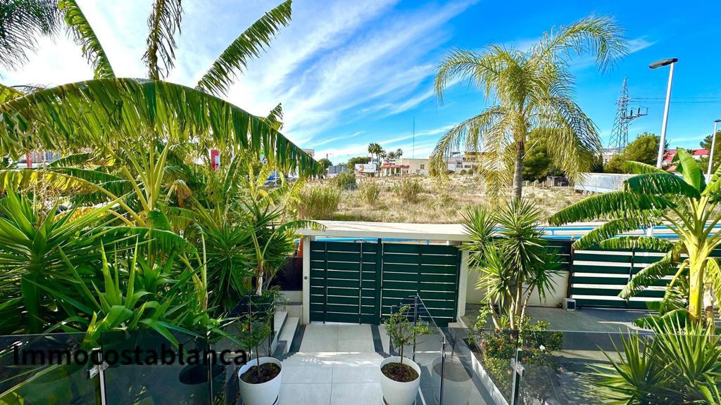 Apartment in Benidorm, 103 m², 280,000 €, photo 4, listing 36697216