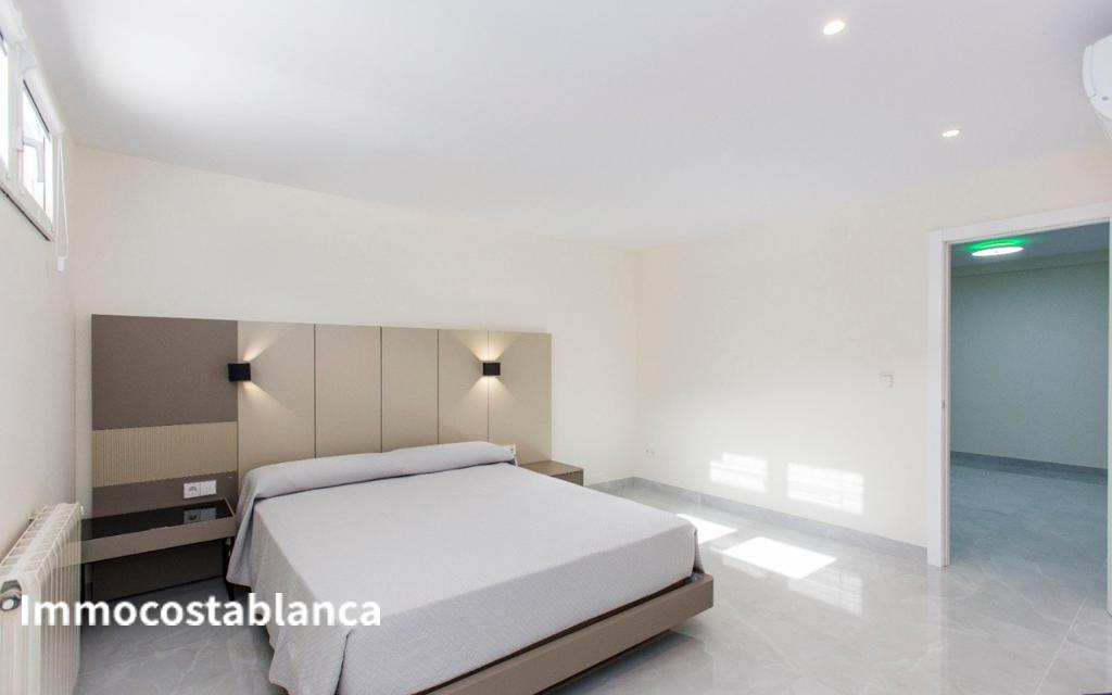 Detached house in Denia, 272 m², 1,345,000 €, photo 10, listing 18451536
