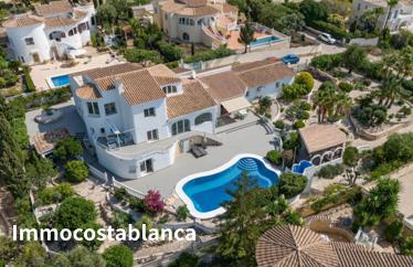 Detached house in Benitachell, 428 m²