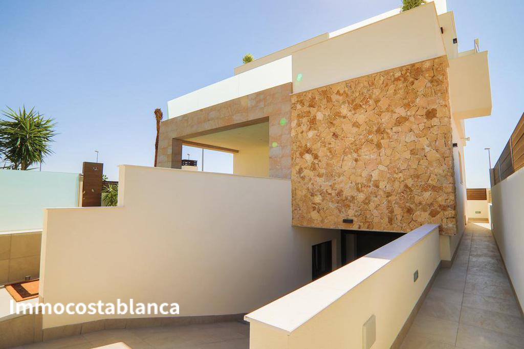 Villa in Benijofar, 414,000 €, photo 1, listing 14787216