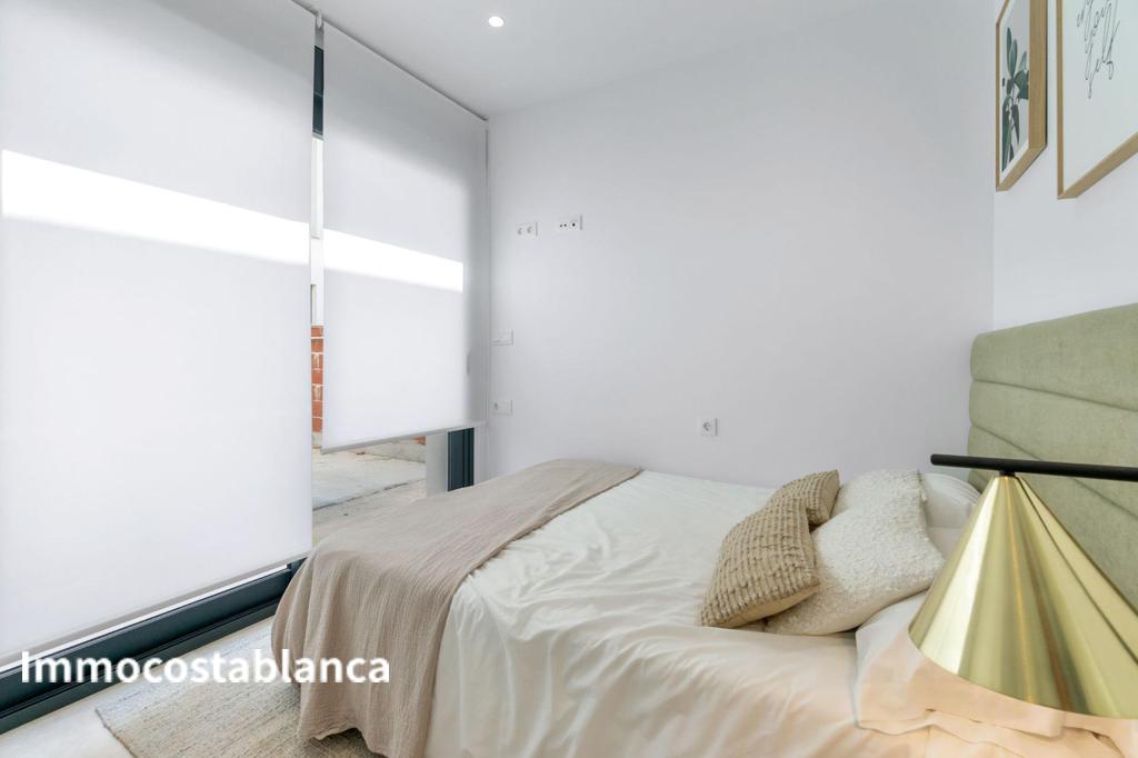 Detached house in Torrevieja, 69 m², 306,000 €, photo 2, listing 54207536