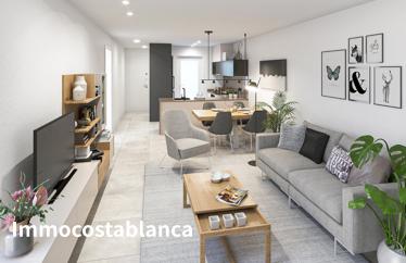 Apartment in Guardamar del Segura, 139 m²