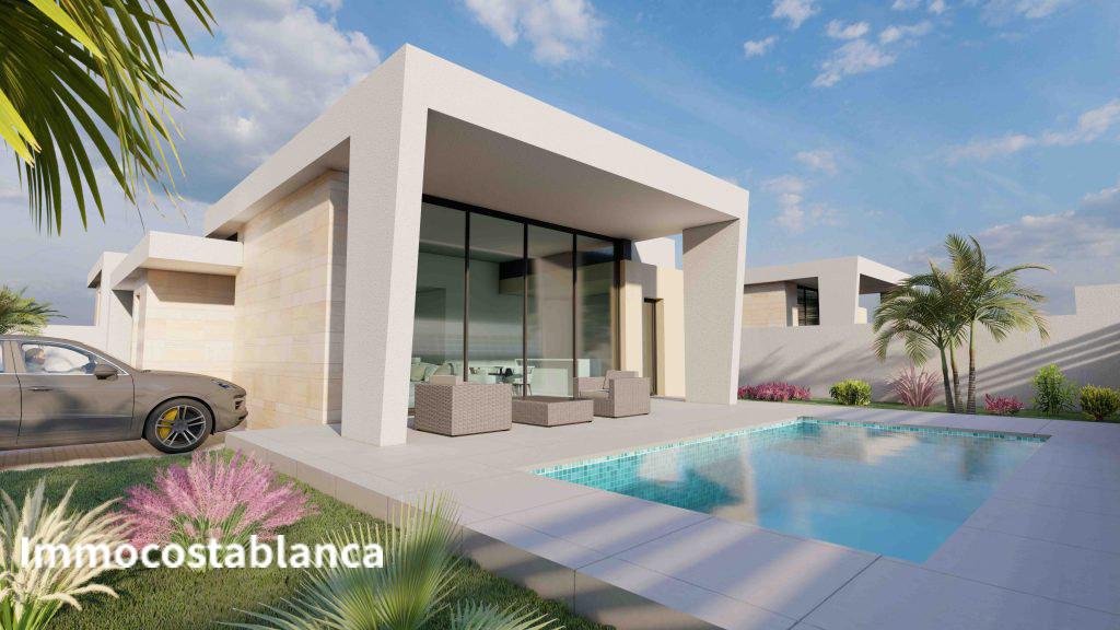 4 room villa in Torrevieja, 137 m², 450,000 €, photo 1, listing 6293616