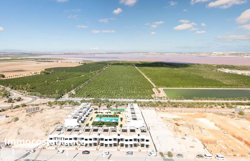 Apartment in Torrevieja, 69 m², 330,000 €, photo 2, listing 11189856