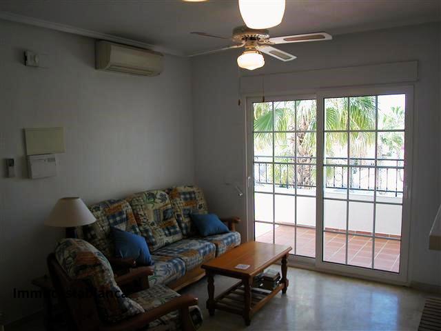 Apartment in Torrevieja, 178,000 €, photo 3, listing 23639688