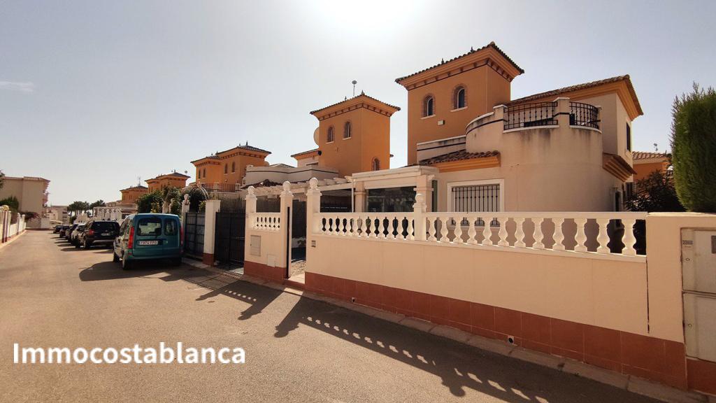 Villa in Torrevieja, 105 m², 219,000 €, photo 7, listing 20681776