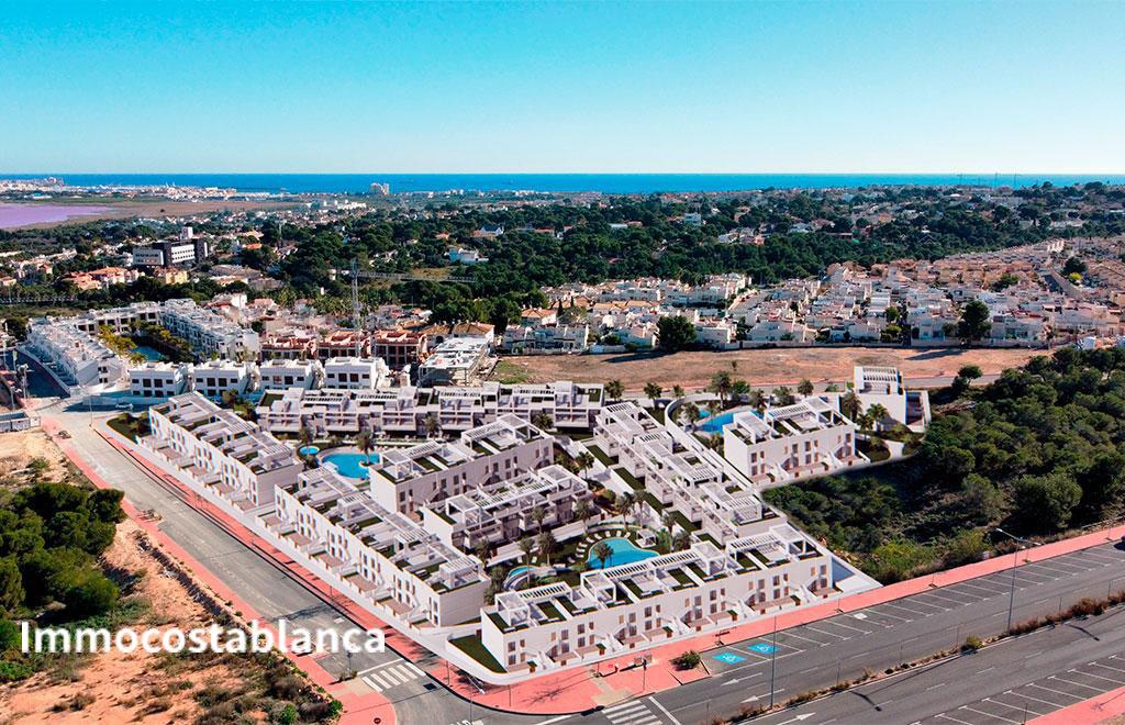Apartment in Torrevieja, 131 m², 200,000 €, photo 3, listing 11239216