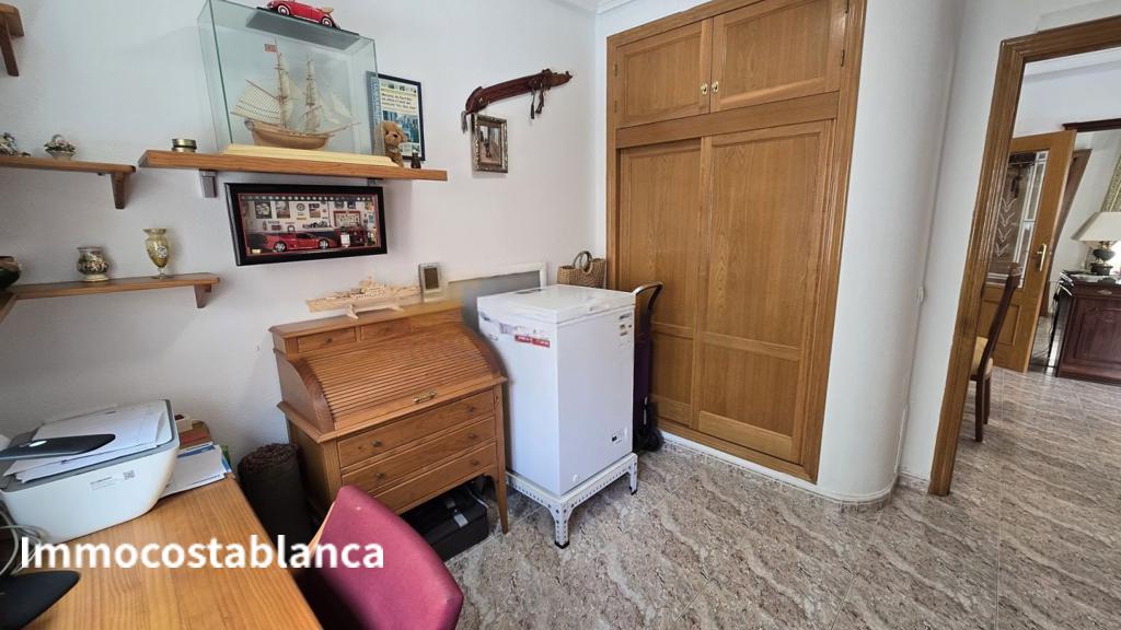 Apartment in Torrevieja, 112 m², 180,000 €, photo 10, listing 33050016