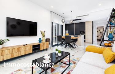 Apartment in San Miguel de Salinas, 70 m²