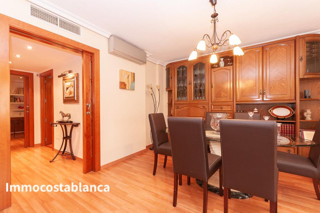 Apartment in Torrevieja, 117 m², 210,000 €, photo 4, listing 20441448