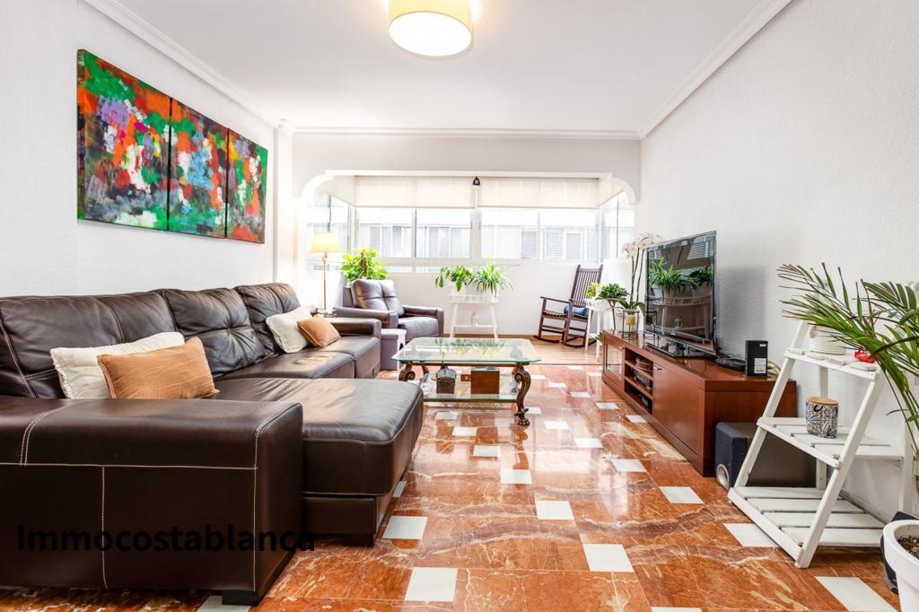 Apartment in Alicante, 140 m², 350,000 €, photo 4, listing 11672816