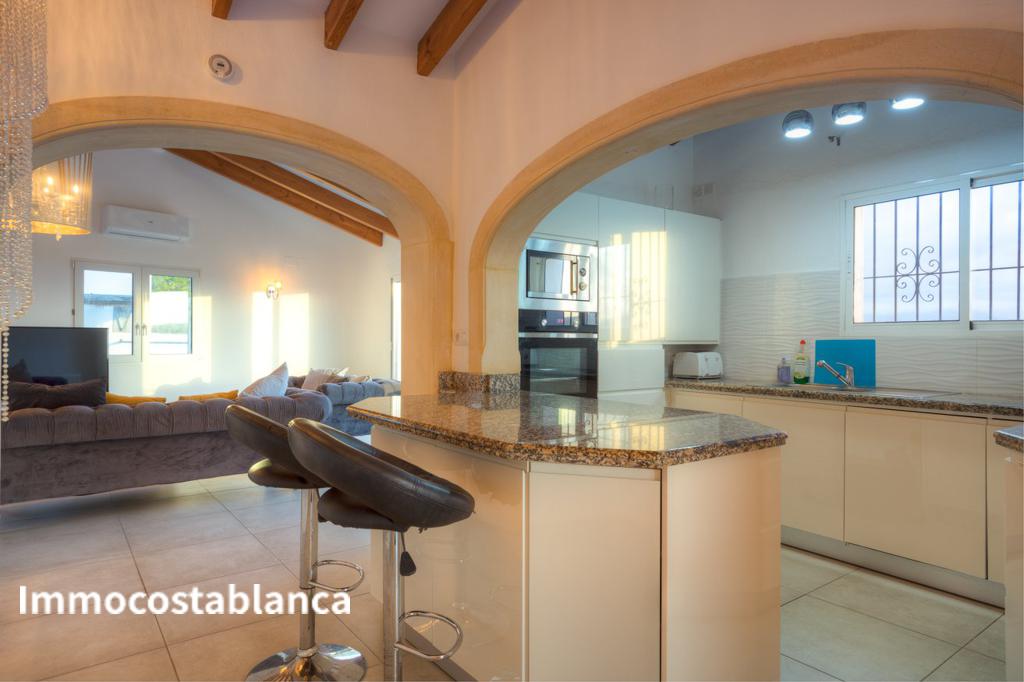 Detached house in Moraira, 255 m², 745,000 €, photo 8, listing 69135456