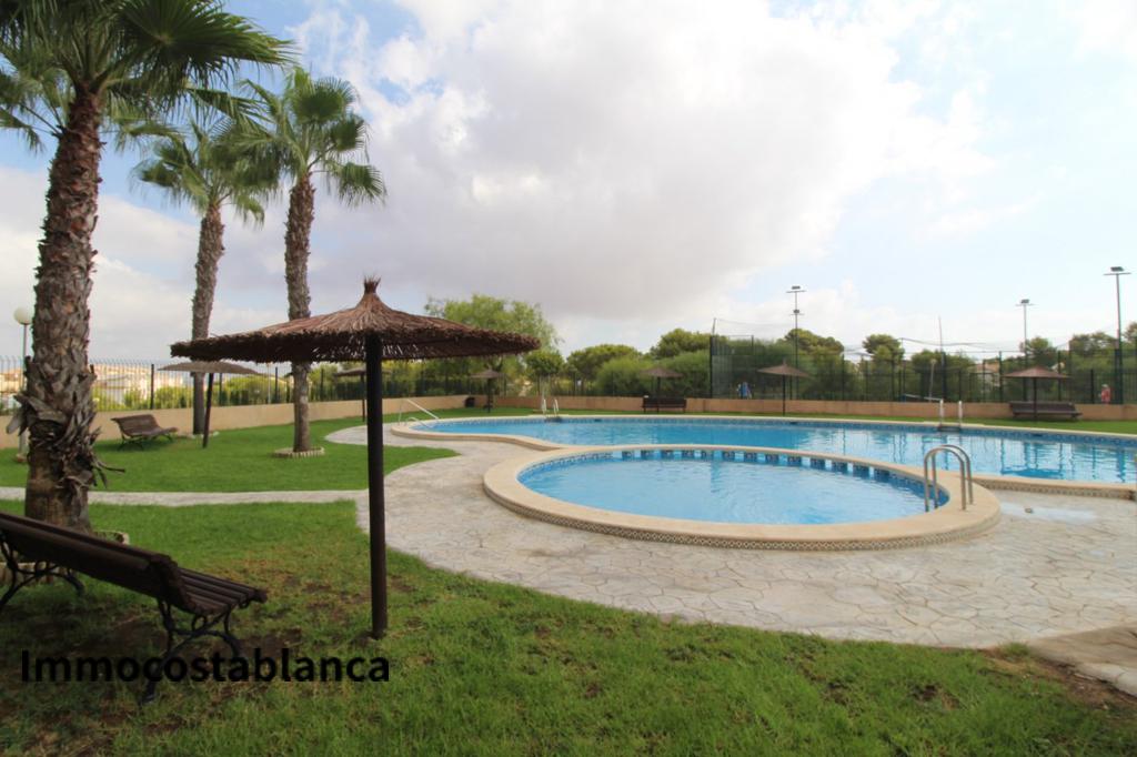 Detached house in Torrevieja, 55 m², 87,000 €, photo 5, listing 27024016