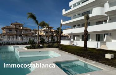 Detached house in Cabo Roig, 93 m²