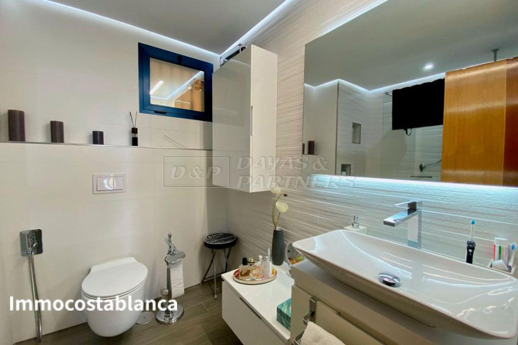 Apartment in Torrevieja, 115 m², 225,000 €, photo 3, listing 29852176