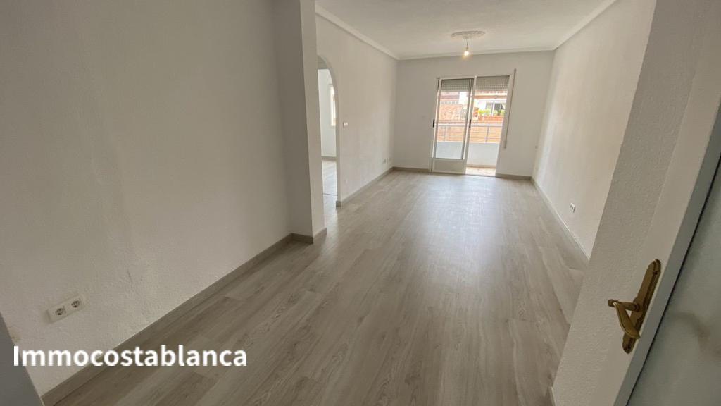 Apartment in Torrevieja, 115,000 €, photo 6, listing 13564016