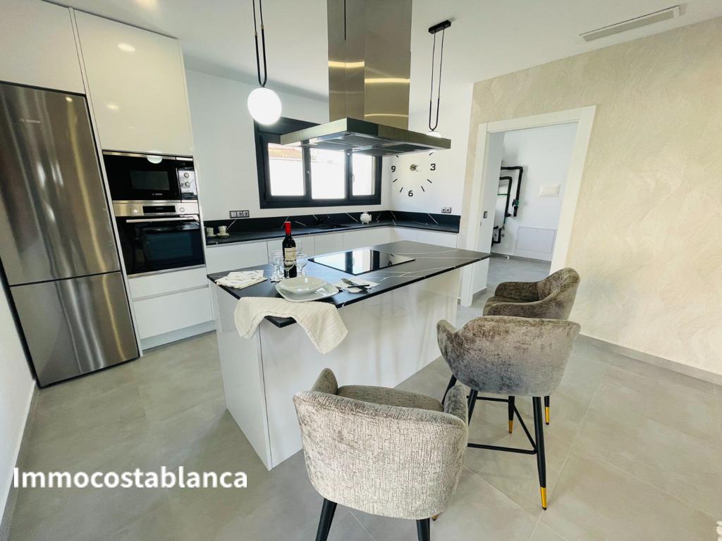 Villa in Torrevieja, 368 m², 1,200,000 €, photo 2, listing 11503536