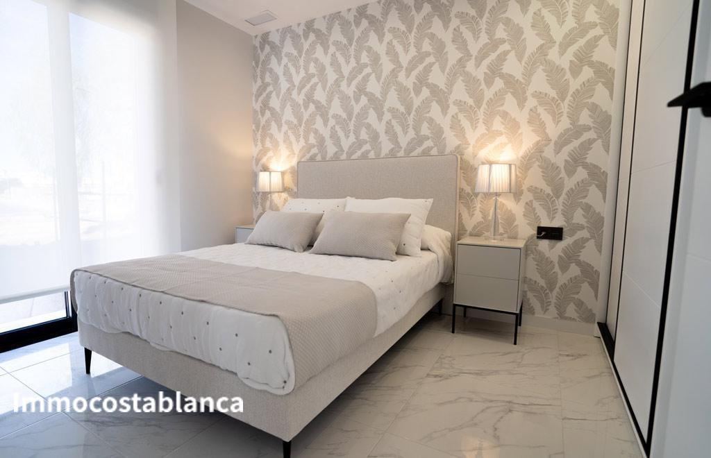 Apartment in Pilar de la Horadada, 68 m², 296,000 €, photo 1, listing 19685936