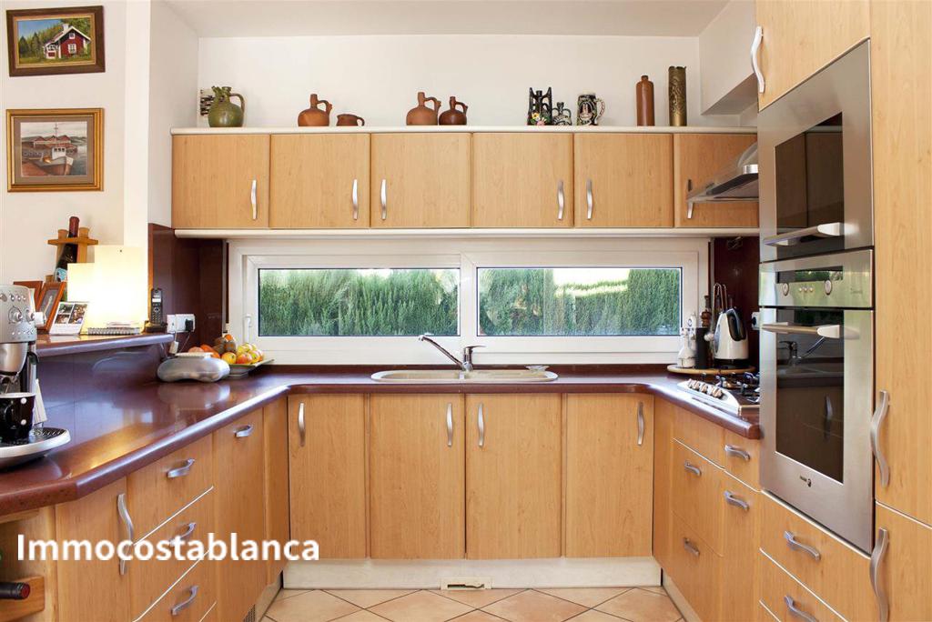 Detached house in Alicante, 280 m², 695,000 €, photo 4, listing 13286328