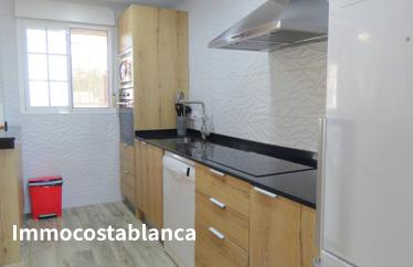 Apartment in Gran Alacant, 100 m²