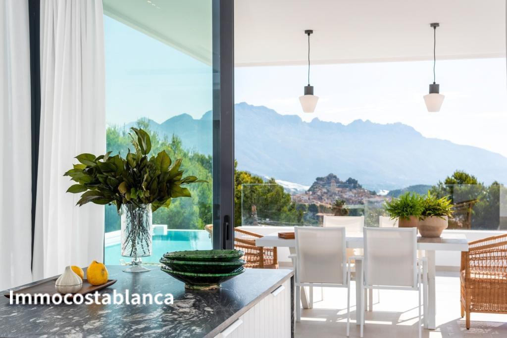 Detached house in La Nucia, 366 m², 580,000 €, photo 10, listing 31003928