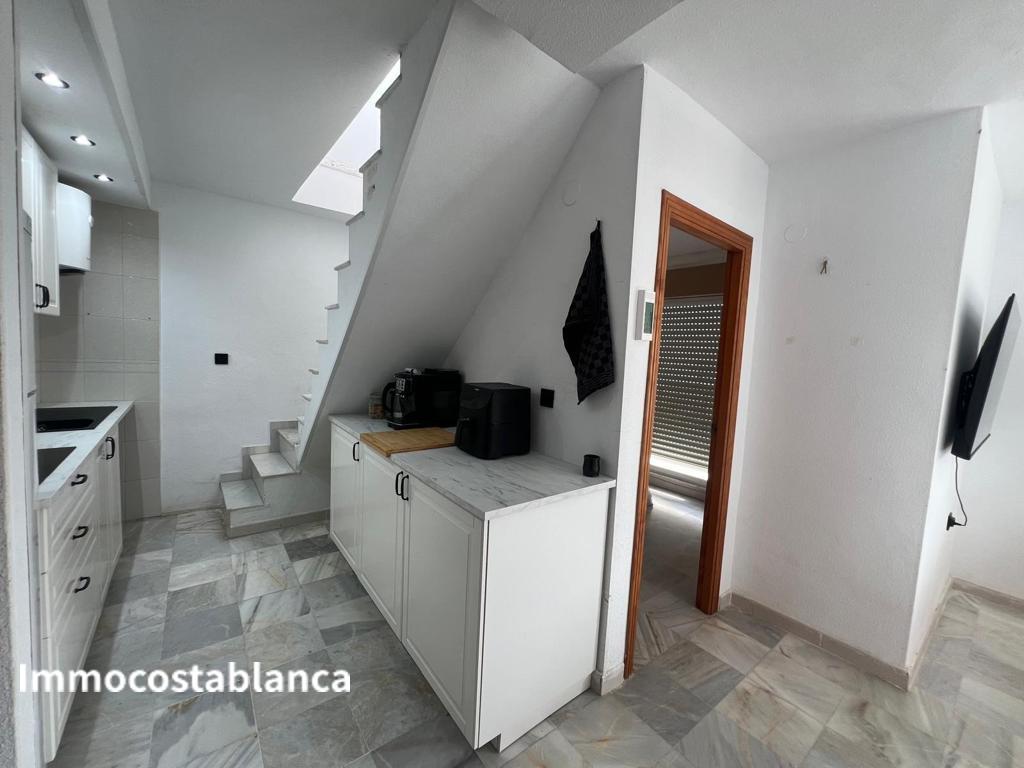Apartment in Torrevieja, 118 m², 180,000 €, photo 2, listing 17159536