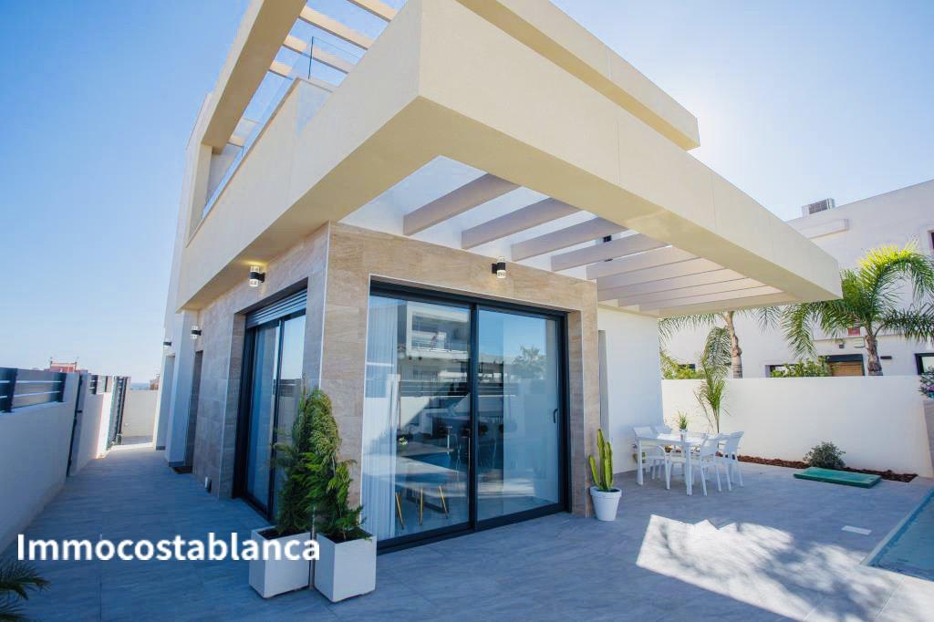 4 room villa in Los Montesinos, 106 m², 333,000 €, photo 1, listing 37924016