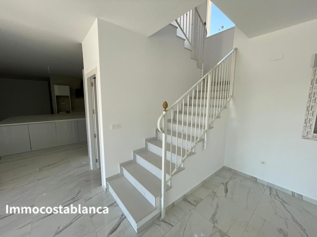 Villa in El Pinós, 270 m², 611,000 €, photo 1, listing 32767536