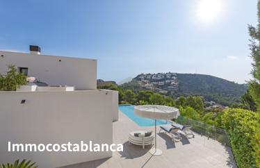Detached house in Moraira, 272 m²