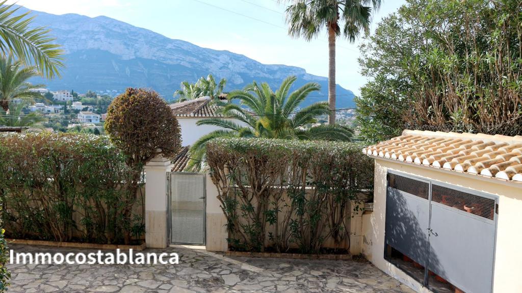 Detached house in Denia, 215 m², 425,000 €, photo 2, listing 77165056