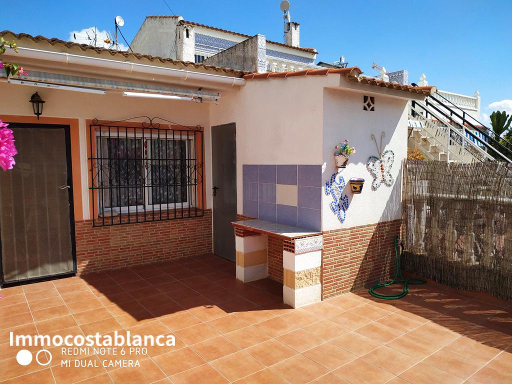 Detached house in Torrevieja, 74,000 €, photo 2, listing 11159848