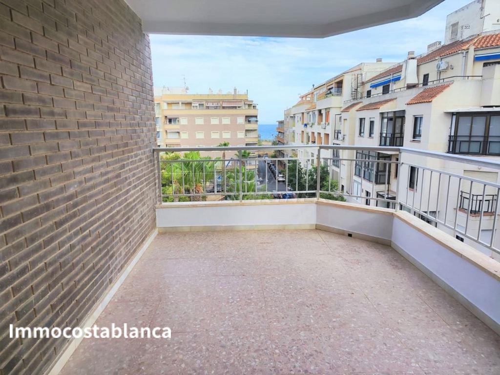 4 room apartment in Torrevieja, 113 m², 174,000 €, photo 2, listing 20375688