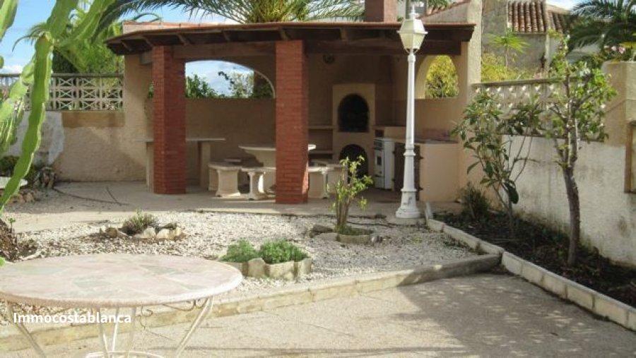 8 room villa in Calpe, 379,000 €, photo 9, listing 6047688