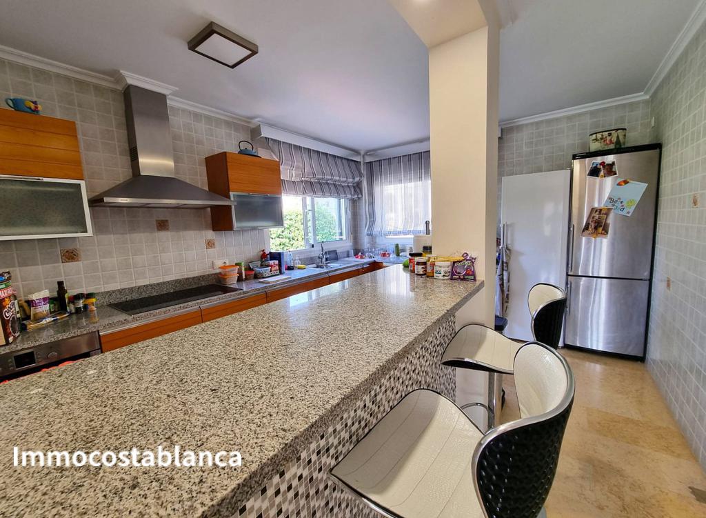 Townhome in Torre La Mata, 380 m², 1,170,000 €, photo 10, listing 42407456