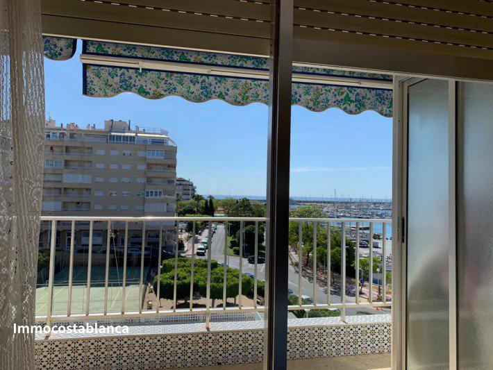 4 room apartment in Torrevieja, 250,000 €, photo 10, listing 3910168