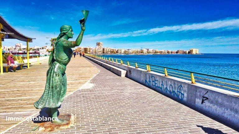 Apartment in Torrevieja, 64 m², 319,000 €, photo 3, listing 55087536