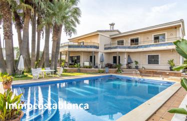 Villa in Dehesa de Campoamor, 225 m²