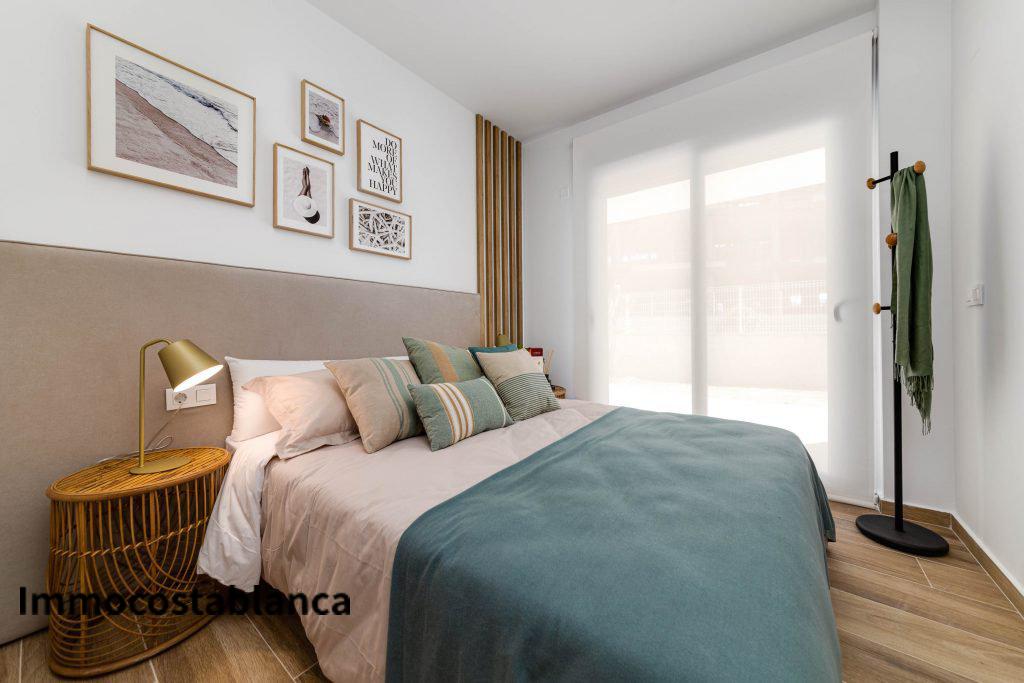 4 room apartment in Alicante, 114 m², 325,000 €, photo 2, listing 559296