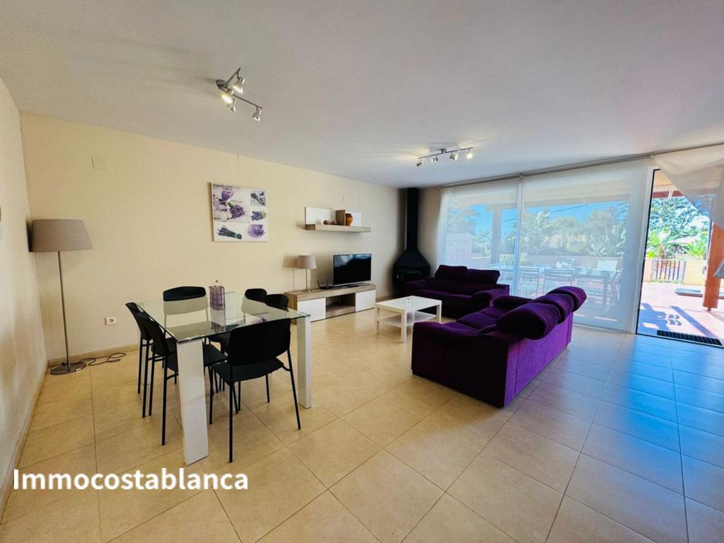 Terraced house in Calpe, 185 m², 415,000 €, photo 2, listing 72311456